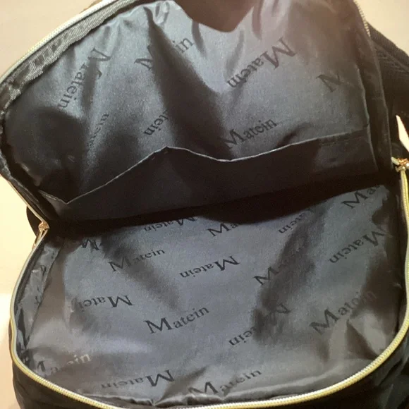 Matein Black Backpack and Pouch Set - Picture 9 of 9